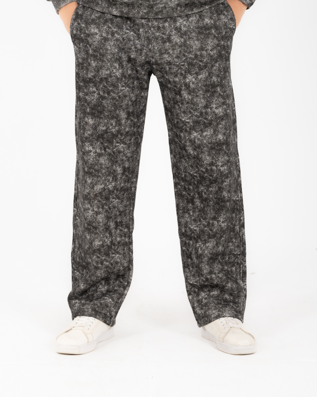 Half-zip hoodie & wide-leg sweatpants in smoky black