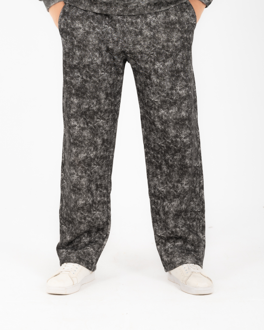 Wide-Leg Pants in smoky